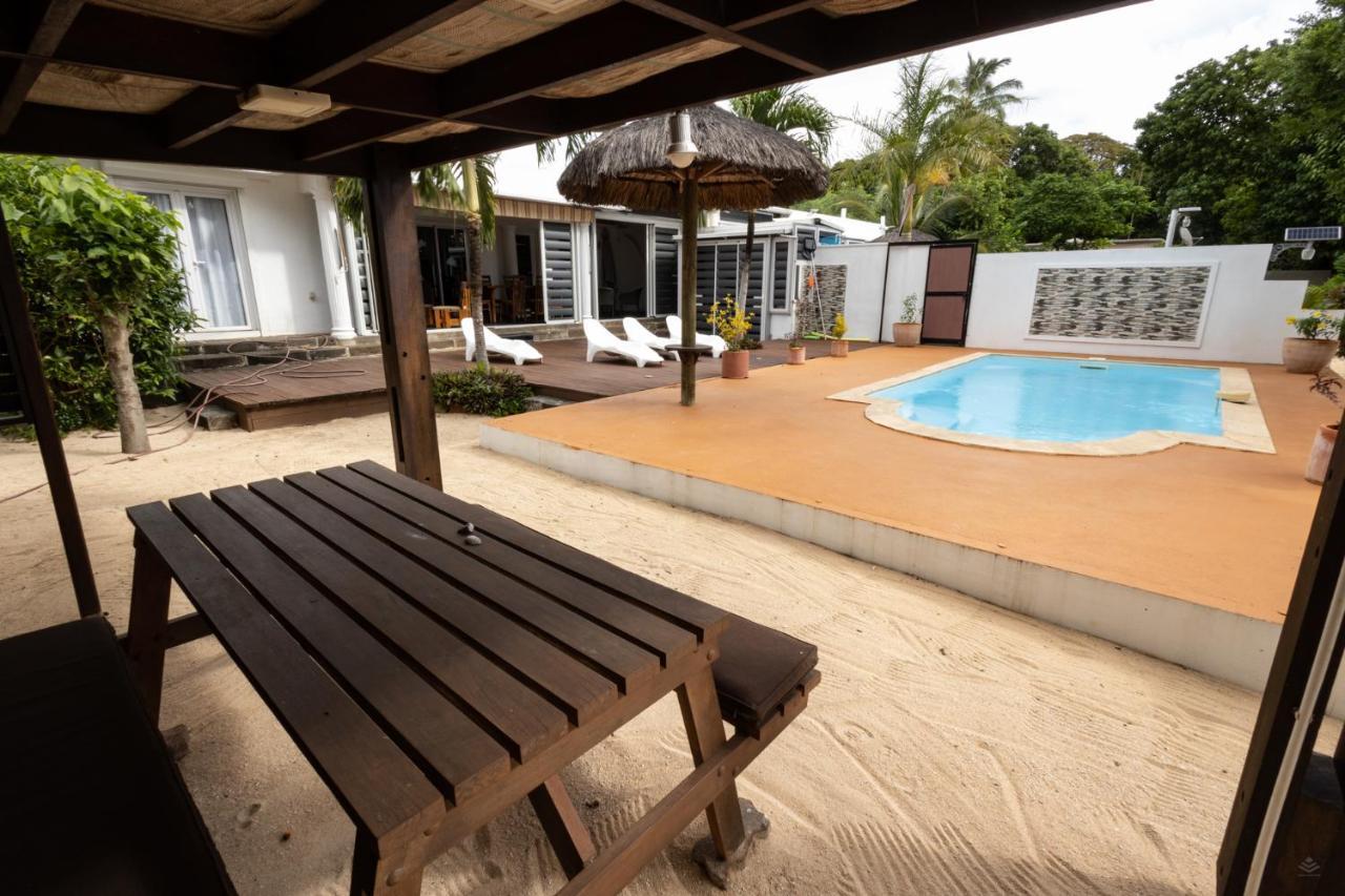 Villa Les 33 *